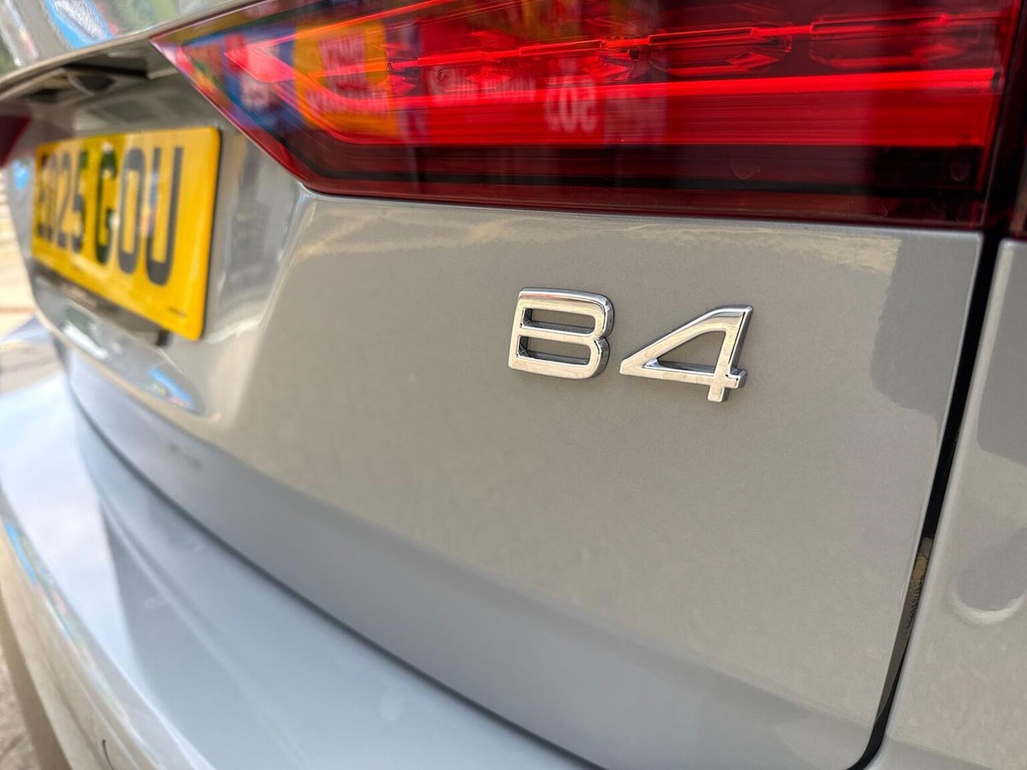 Vehicle 33