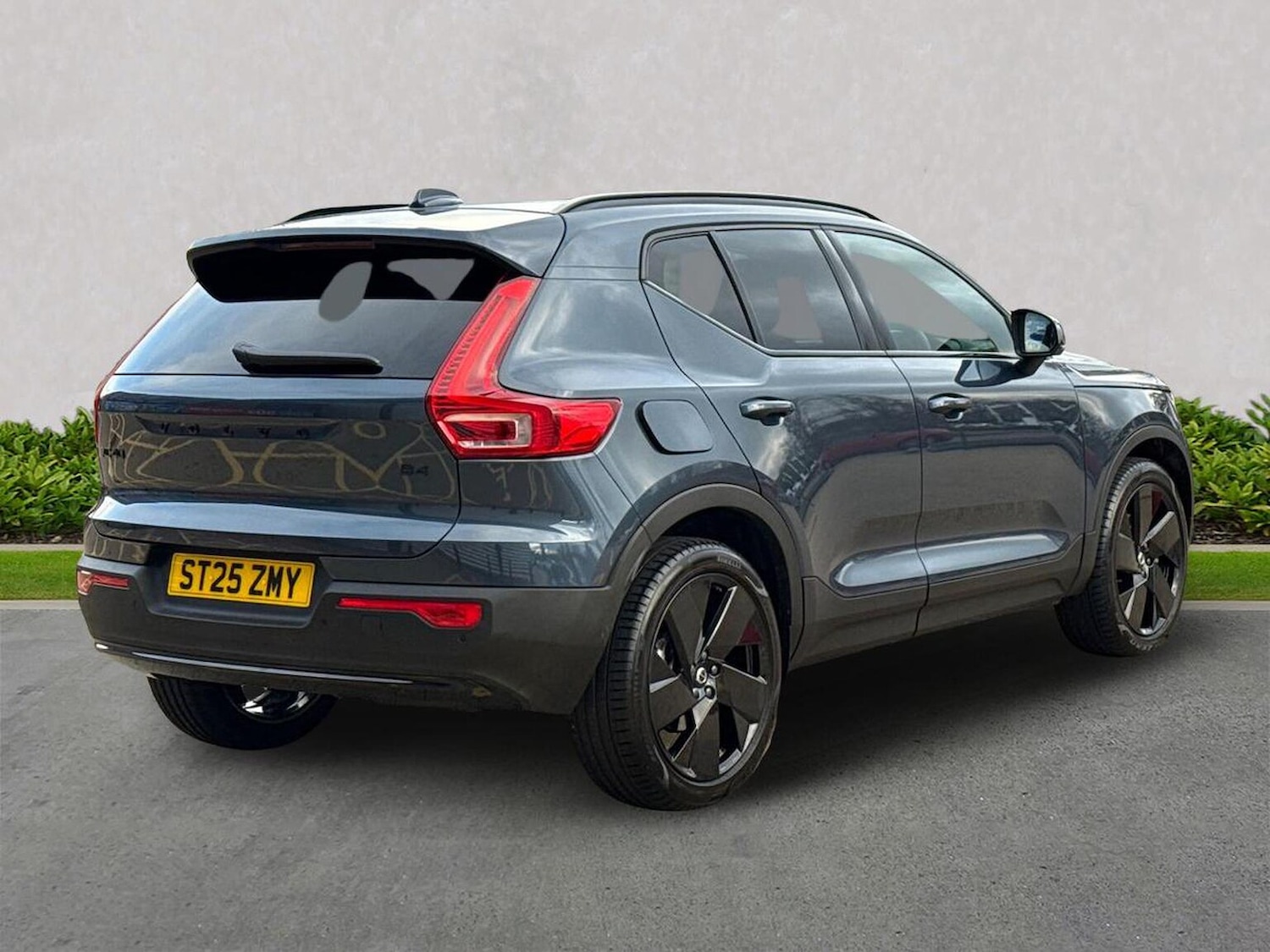 Used Volvo XC40 2025 for sale - 76570968: Photo 18
