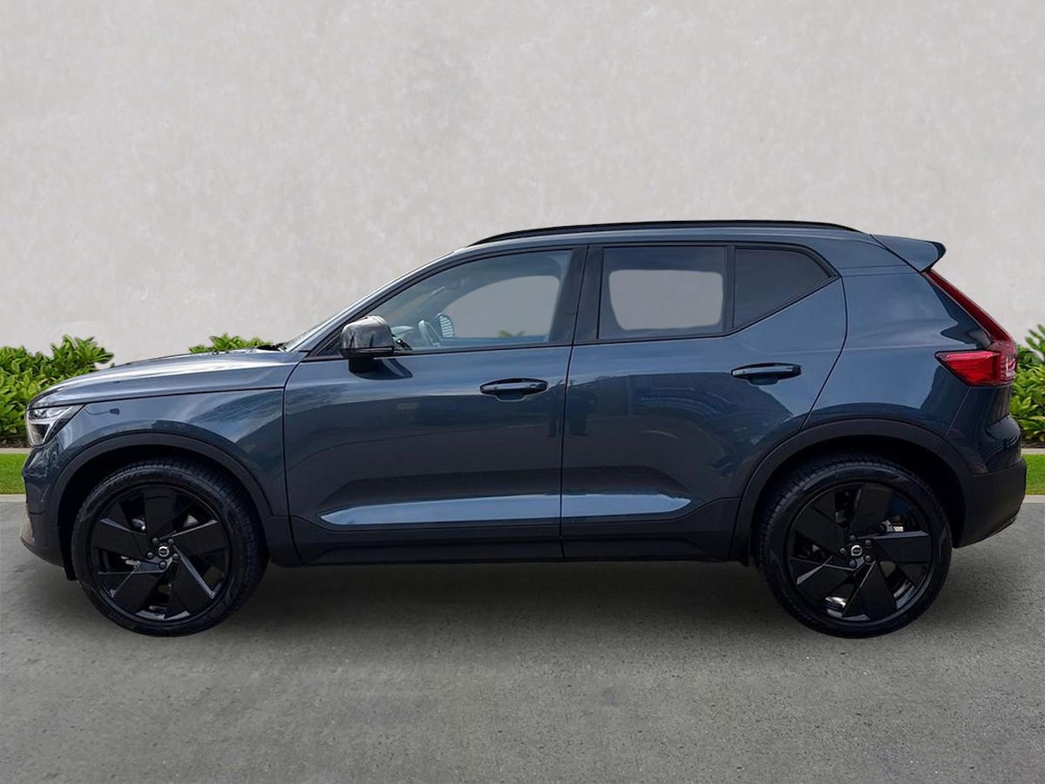 Used Volvo XC40 2025 for sale - 76570968: Photo 19