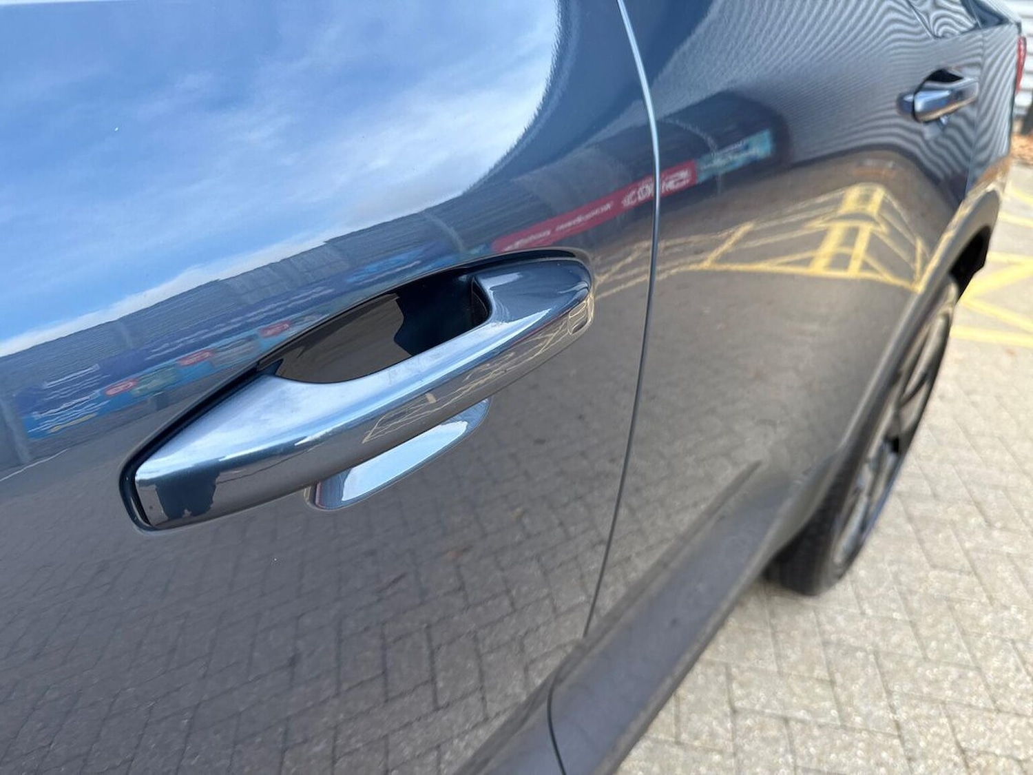 Used Volvo XC40 2025 for sale - 76570968: Photo 36