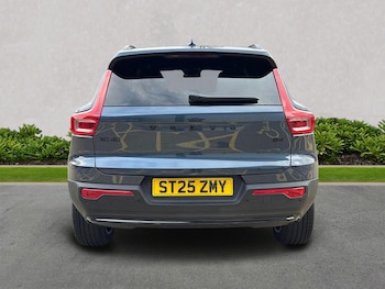 Used Volvo XC40 2025 for sale - 76570968: Photo