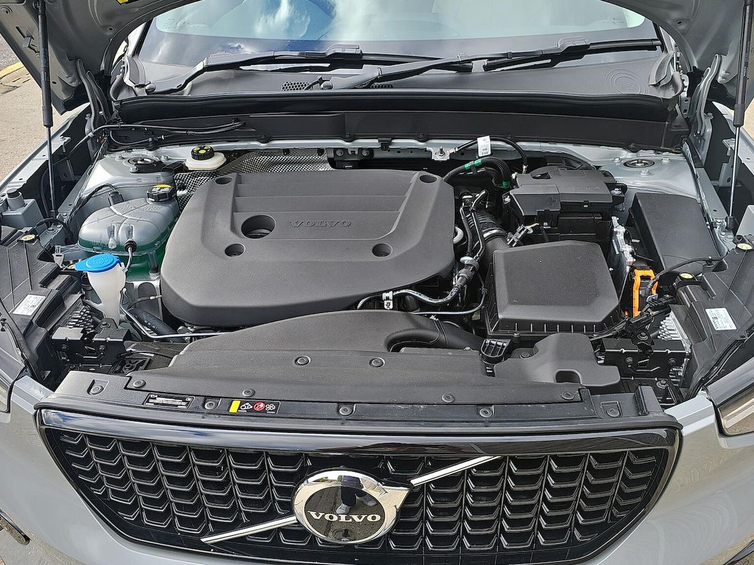 Used Volvo XC40 2025 for sale - 77595499: Photo 39