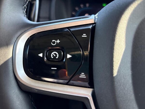 Used Volvo XC90 2025 for sale - 76016926: Photo 27