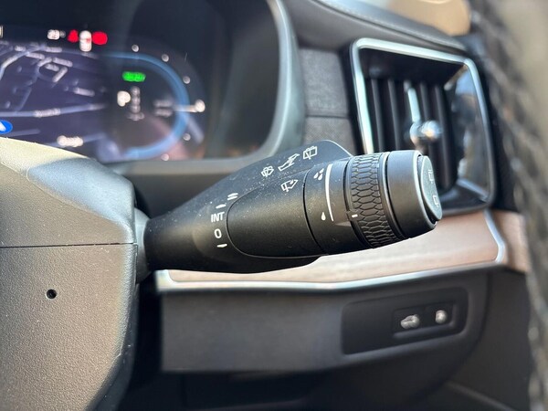 Used Volvo XC90 2025 for sale - 76016926: Photo 28