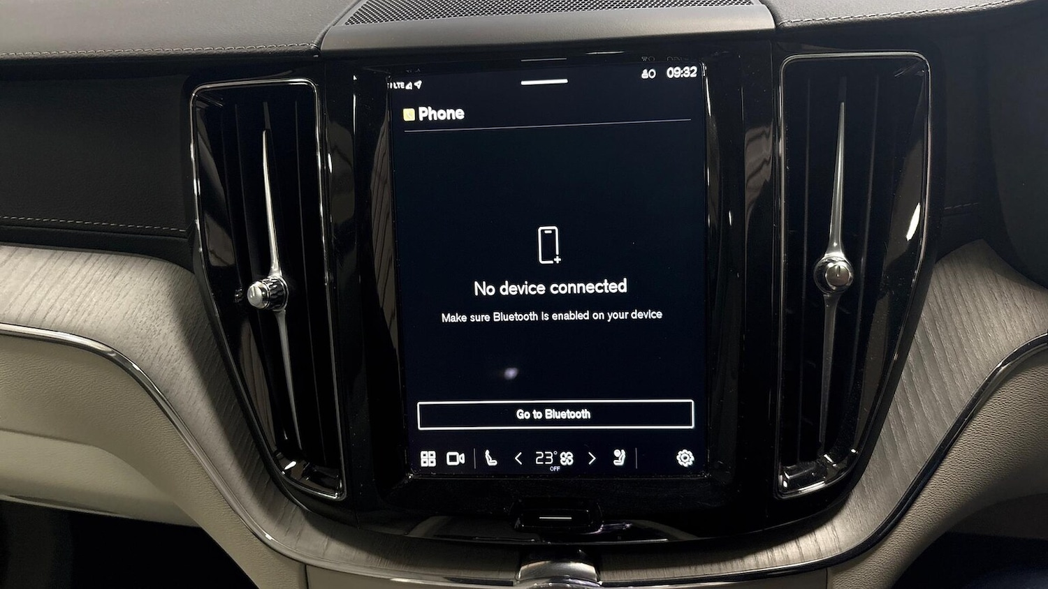 Used Volvo XC60 2025 for sale - 76757066: Photo 35