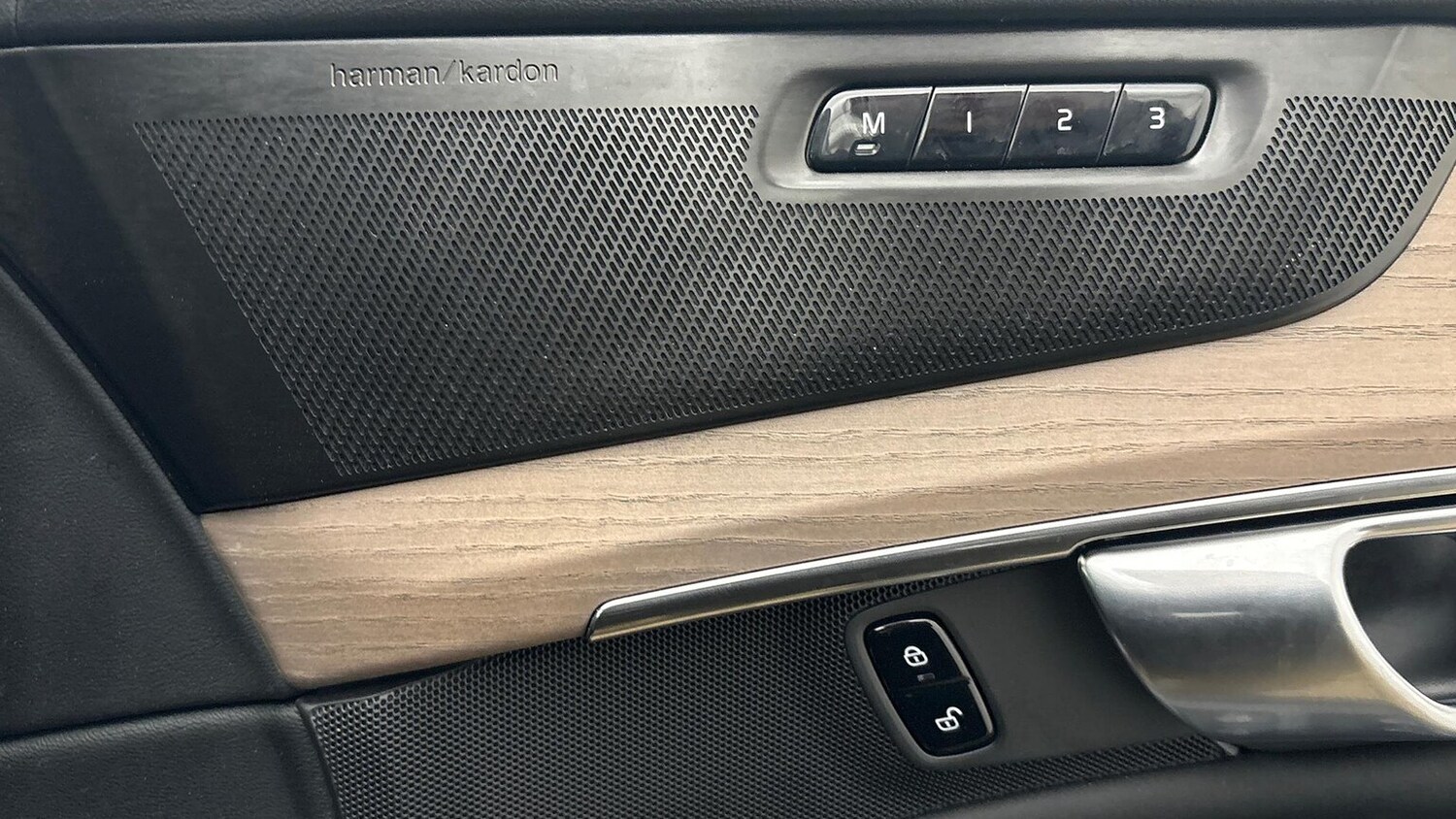 Used Volvo XC90 2025 for sale - 78139555: Photo 28