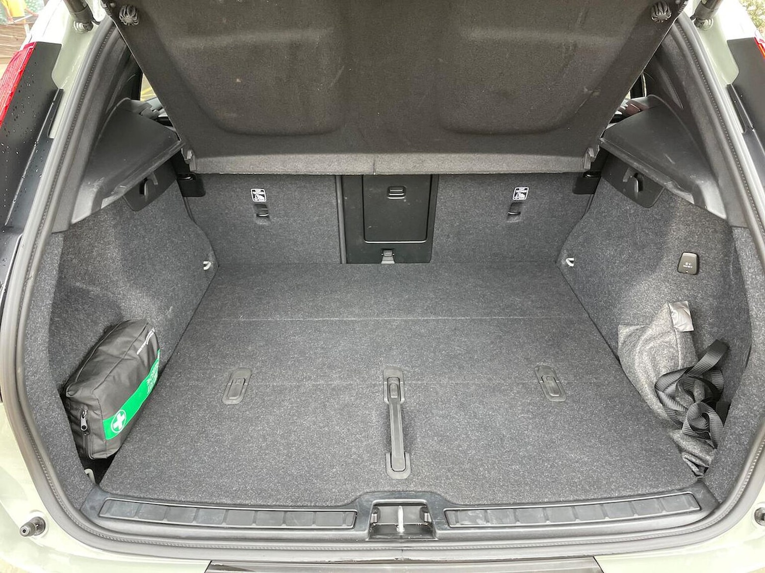 Used Volvo XC40 2025 for sale - 77629397: Photo 17