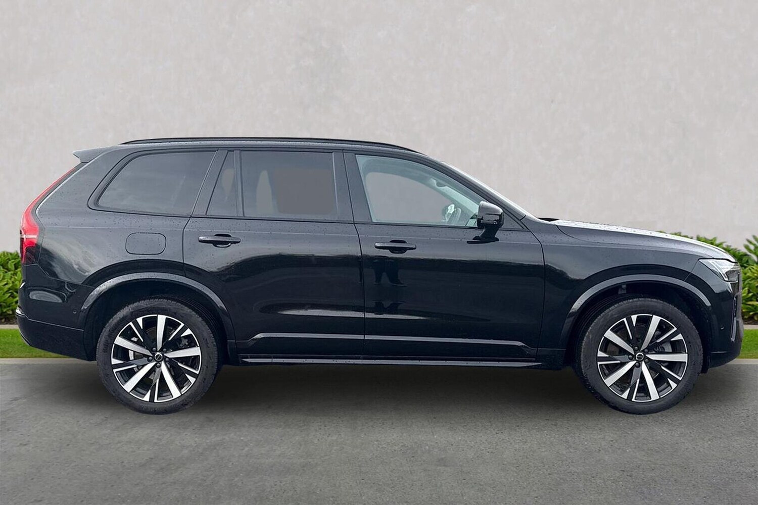 Used Volvo XC90 2025 for sale - 76521015: Photo 3