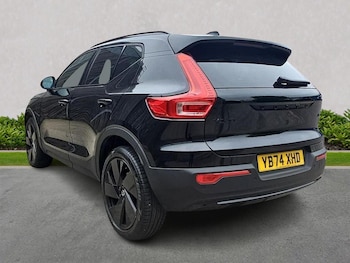 Used Volvo XC40 2024 for sale - 78250927: Photo