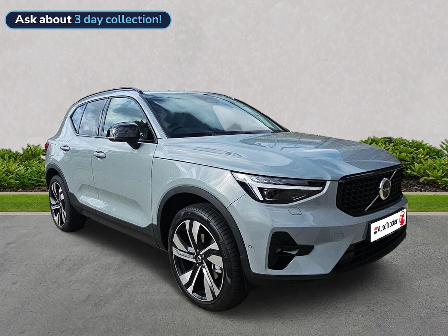 Used Volvo XC40 2025 for sale - 76220411: Photo 1