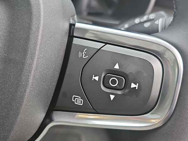 Used Volvo XC40 2025 for sale - 76220411: Photo 26