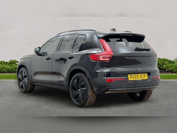 Used Volvo XC40 2025 for sale - 78353351: Photo
