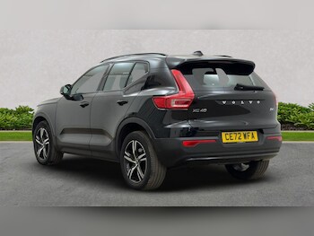 Used Volvo XC40 2022 for sale - 76220414: Photo 2