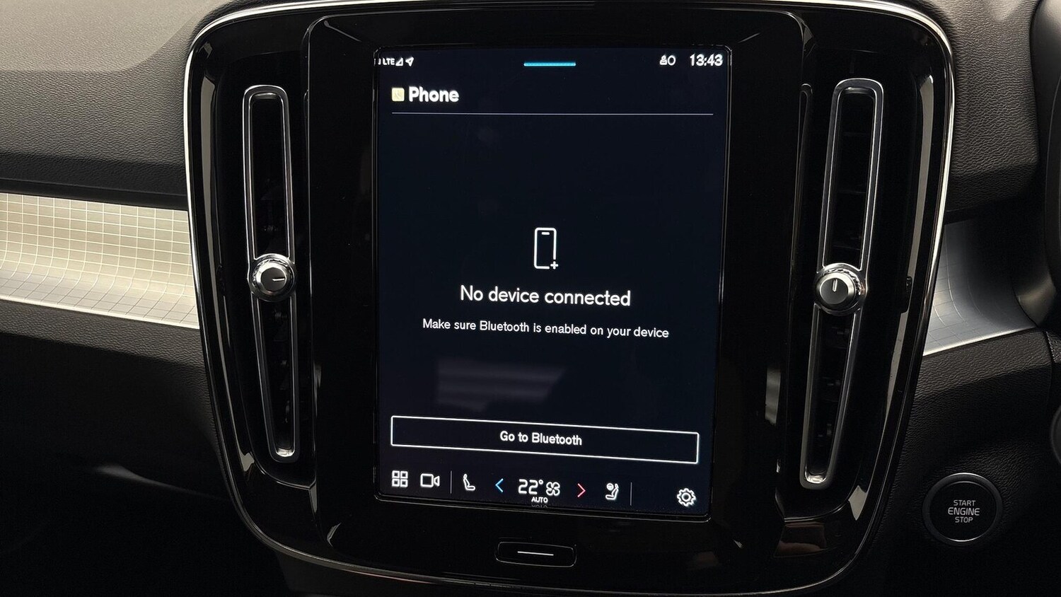 Used Volvo XC40 2022 for sale - 76220414: Photo 37