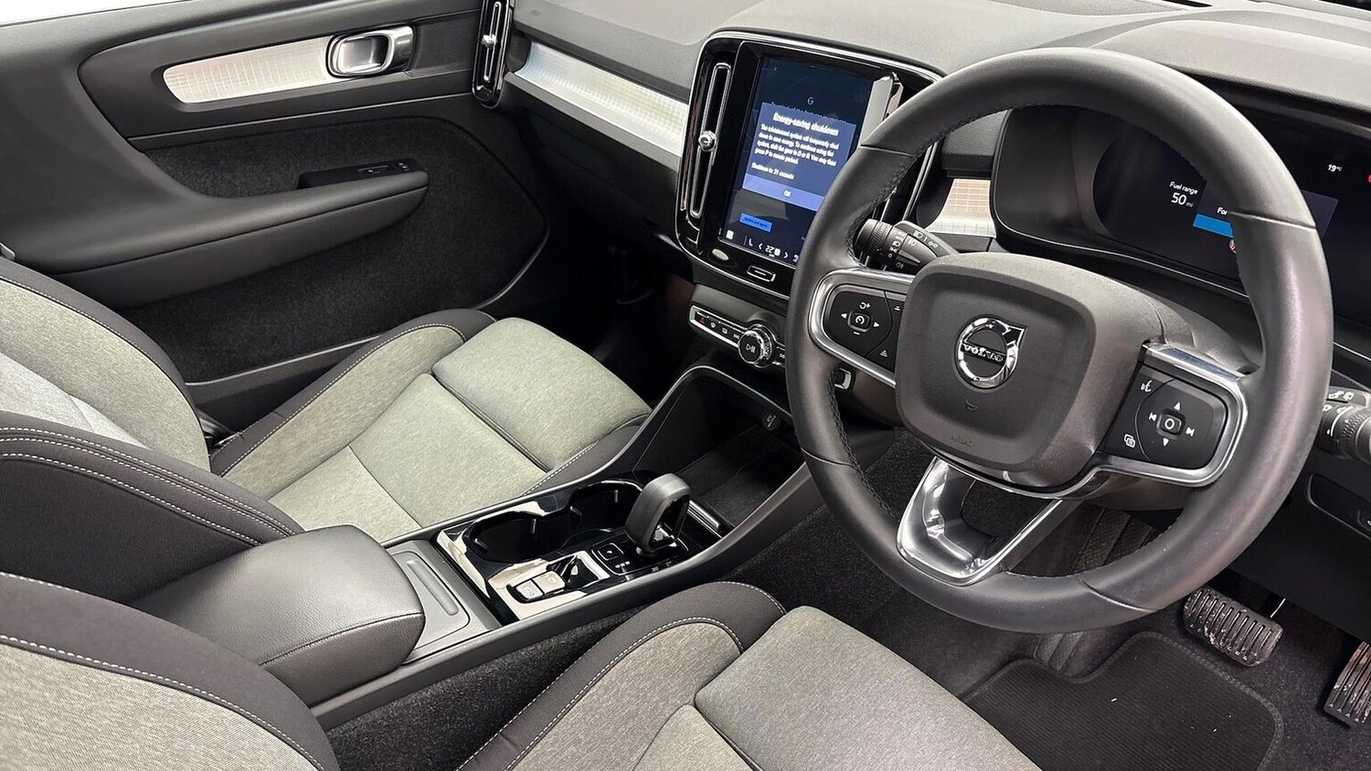 Used Volvo XC40 2022 for sale - 76220414: Photo 9