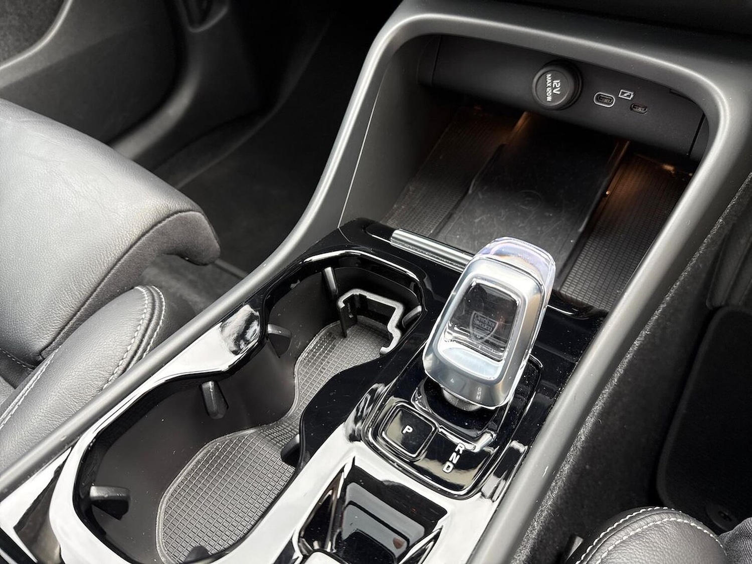 Used Volvo XC40 2022 for sale - 76142928: Photo 13