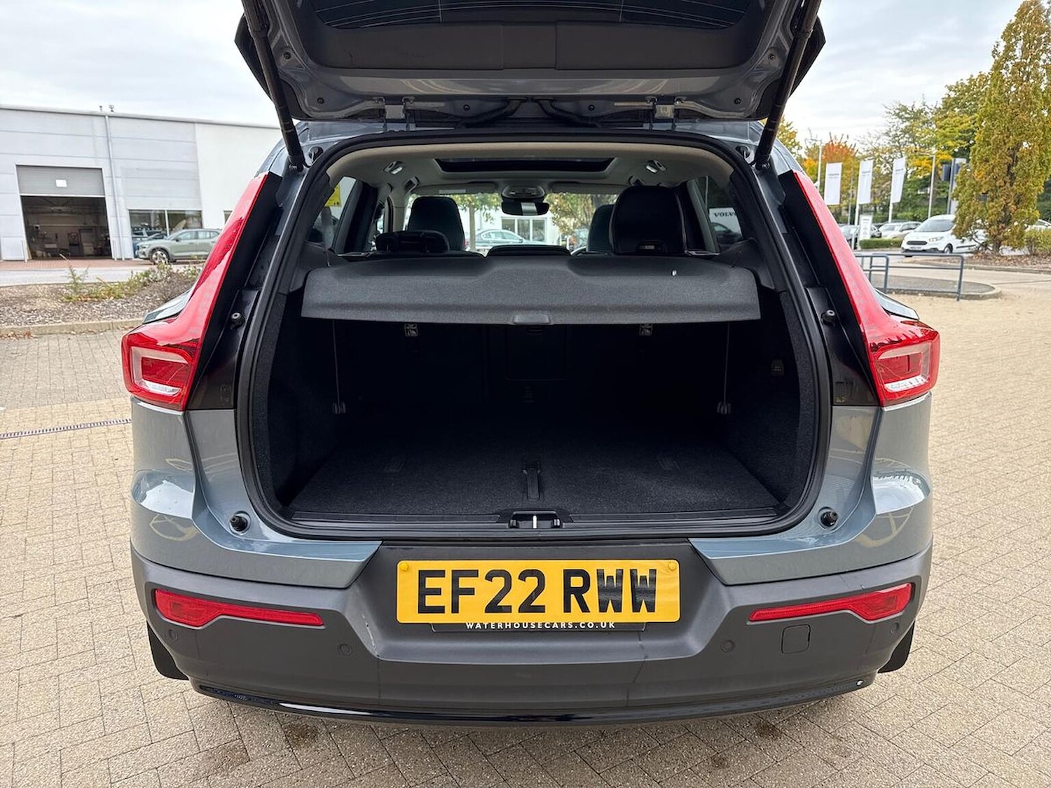 Used Volvo XC40 2022 for sale - 76142928: Photo 17