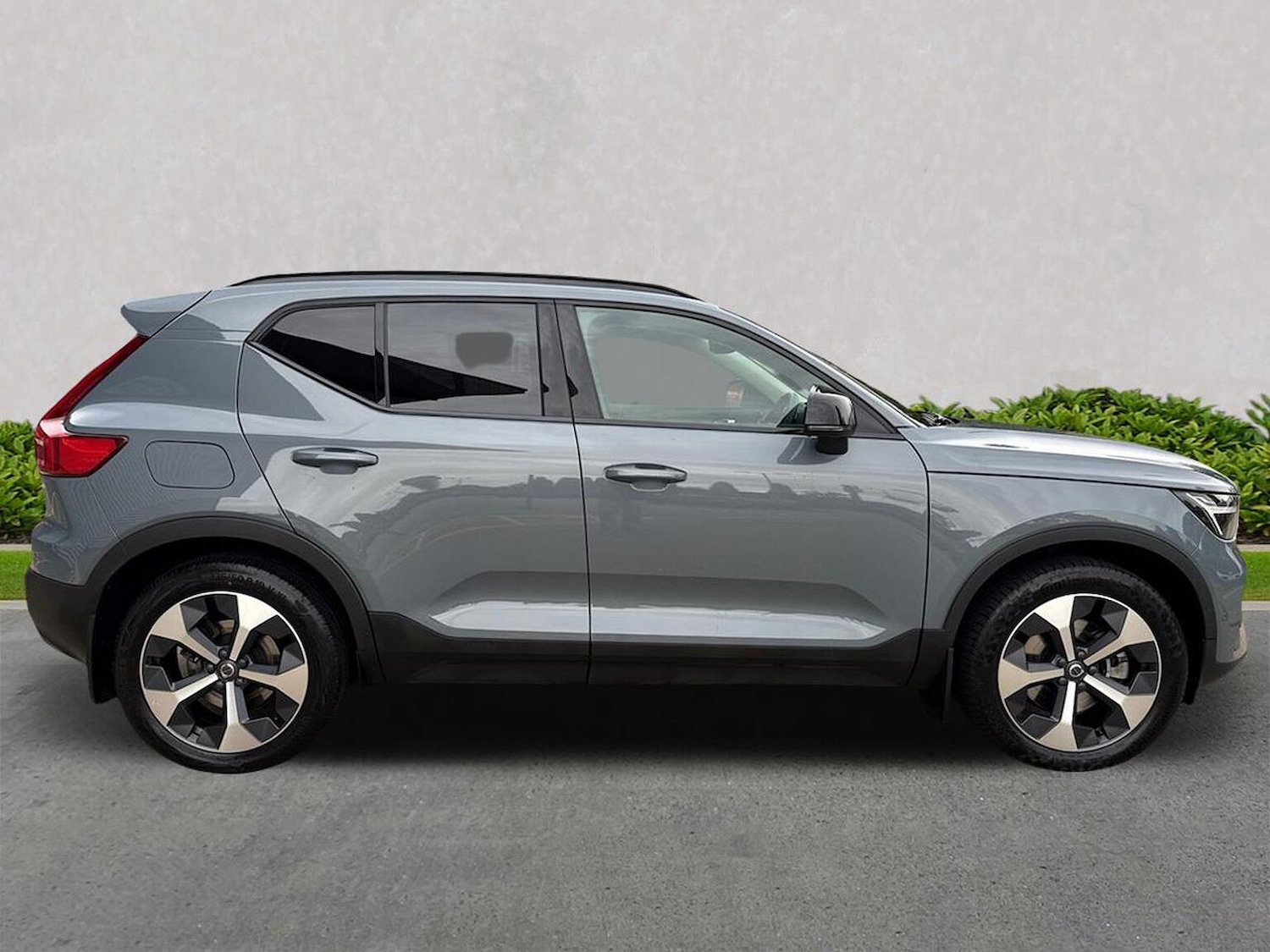 Used Volvo XC40 2022 for sale - 76142928: Photo 3