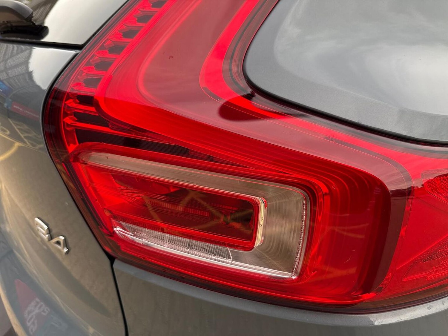 Used Volvo XC40 2022 for sale - 76142928: Photo 36