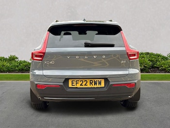 Used Volvo XC40 2022 for sale - 76142928: Photo