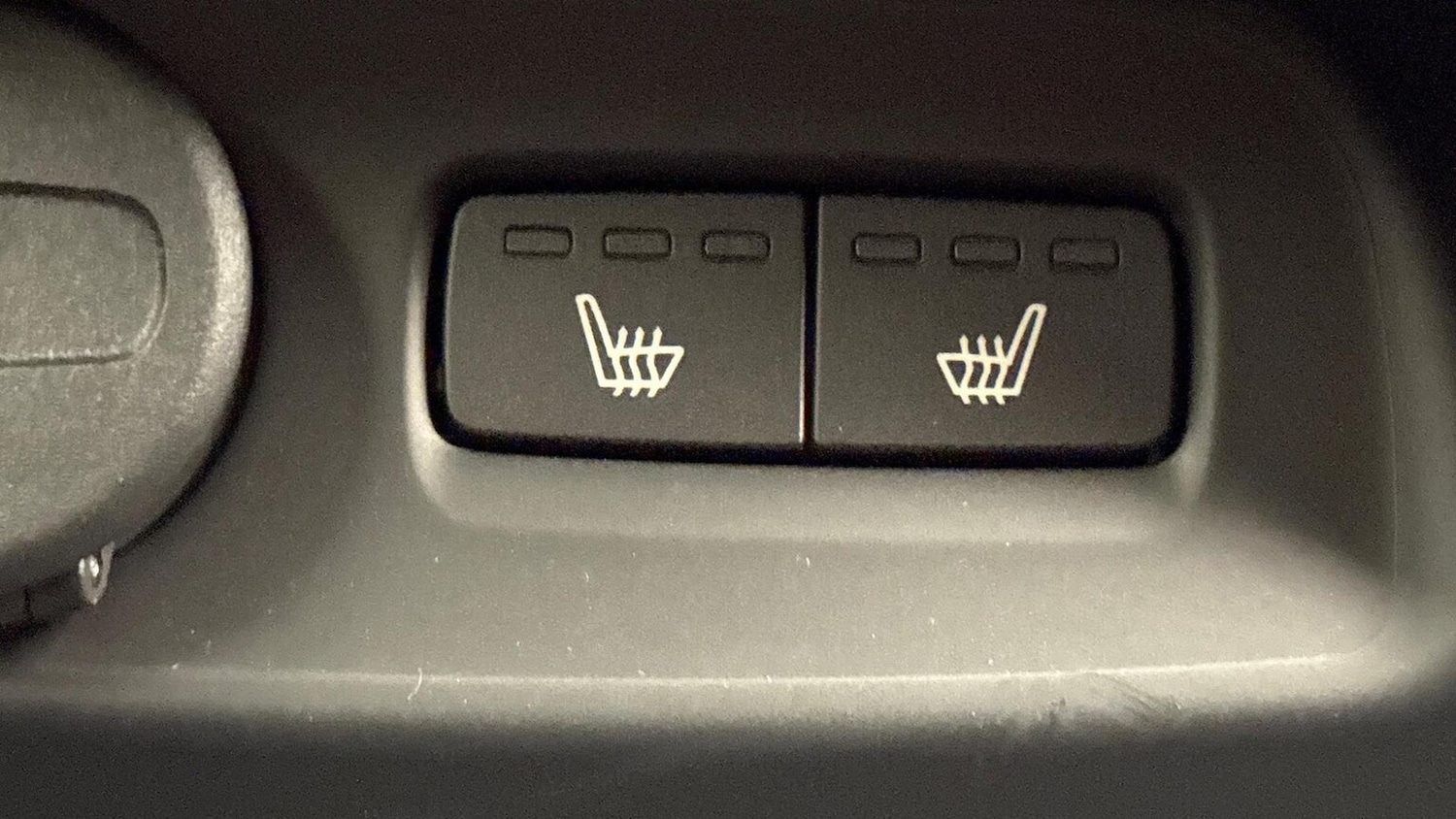 Used Volvo XC40 2024 for sale - 76471090: Photo 18