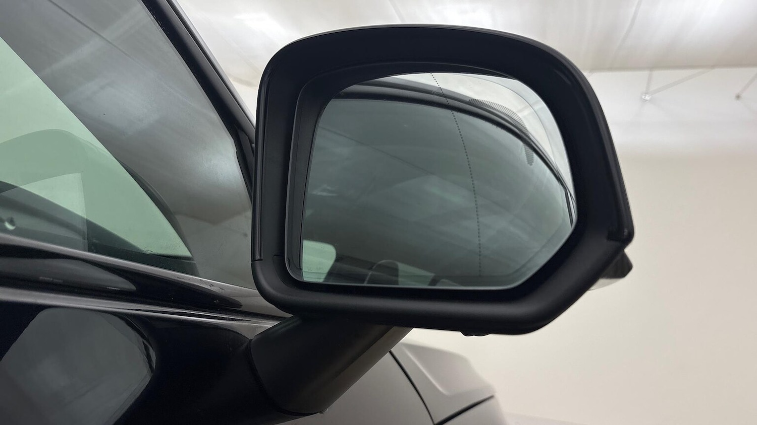 Used Volvo XC40 2024 for sale - 76471090: Photo 22