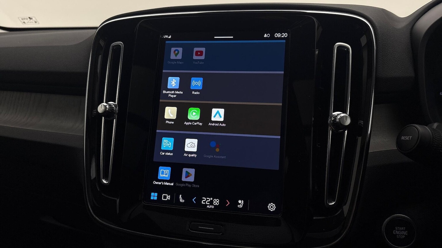 Used Volvo XC40 2024 for sale - 76471090: Photo 34