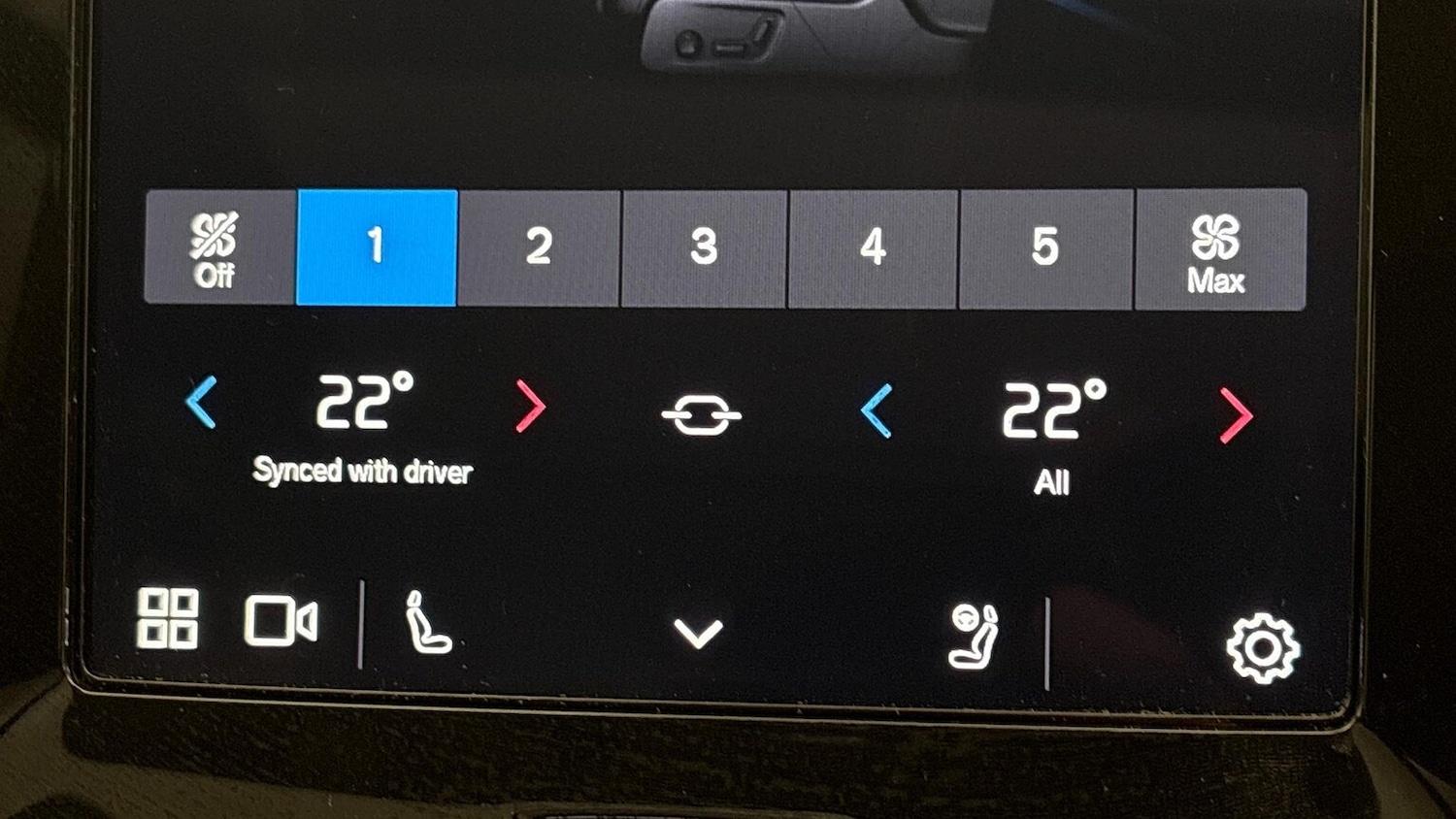 Used Volvo XC40 2024 for sale - 76471090: Photo 39