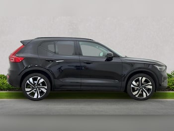 Used Volvo XC40 2024 for sale - 76471090: Photo
