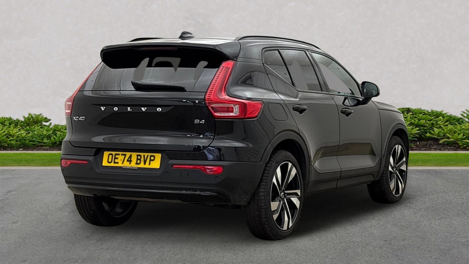 Used Volvo XC40 2024 for sale - 76471090: Photo 4