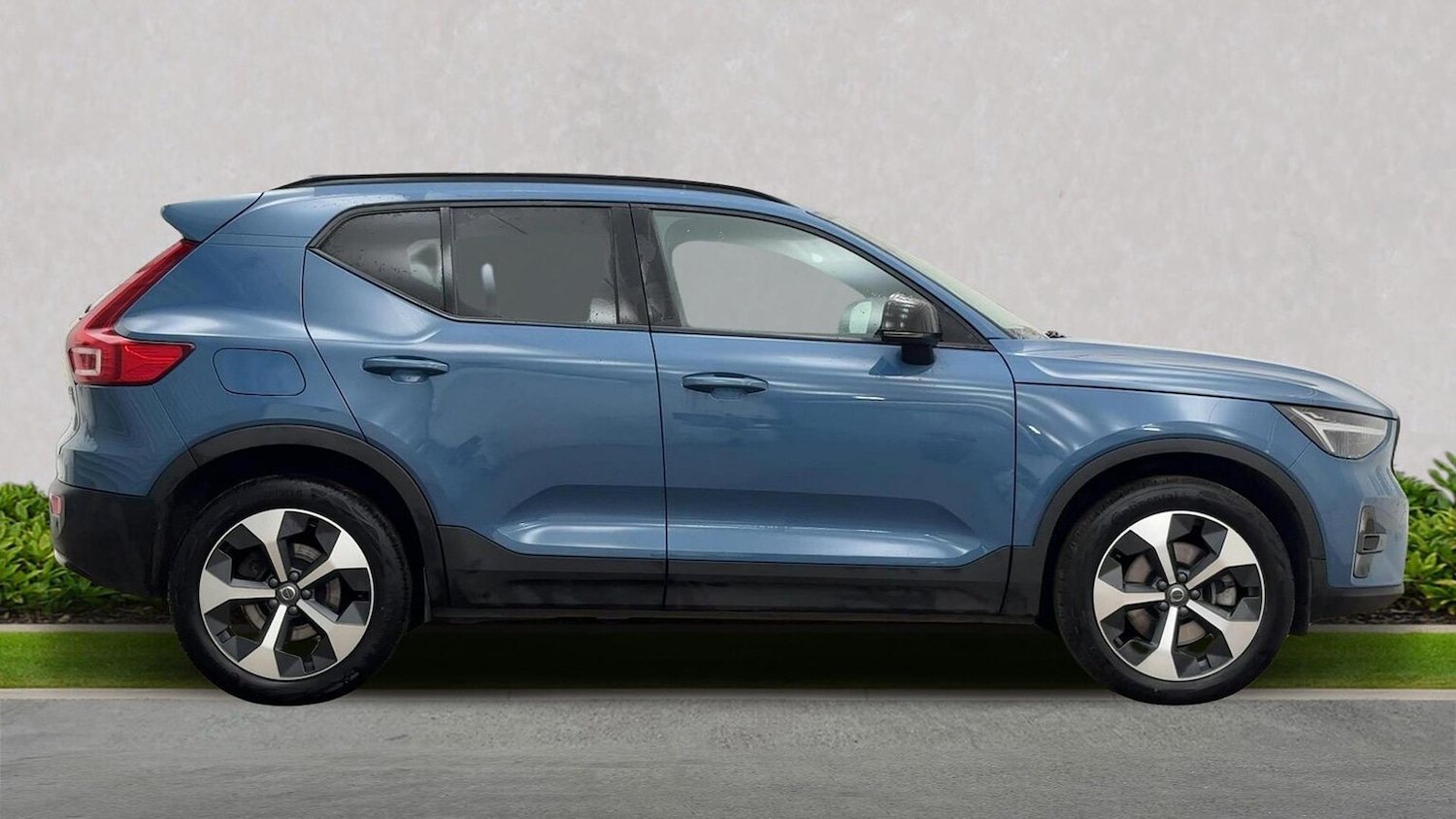 Used Volvo XC40 2024 for sale - 76016931: Photo 3