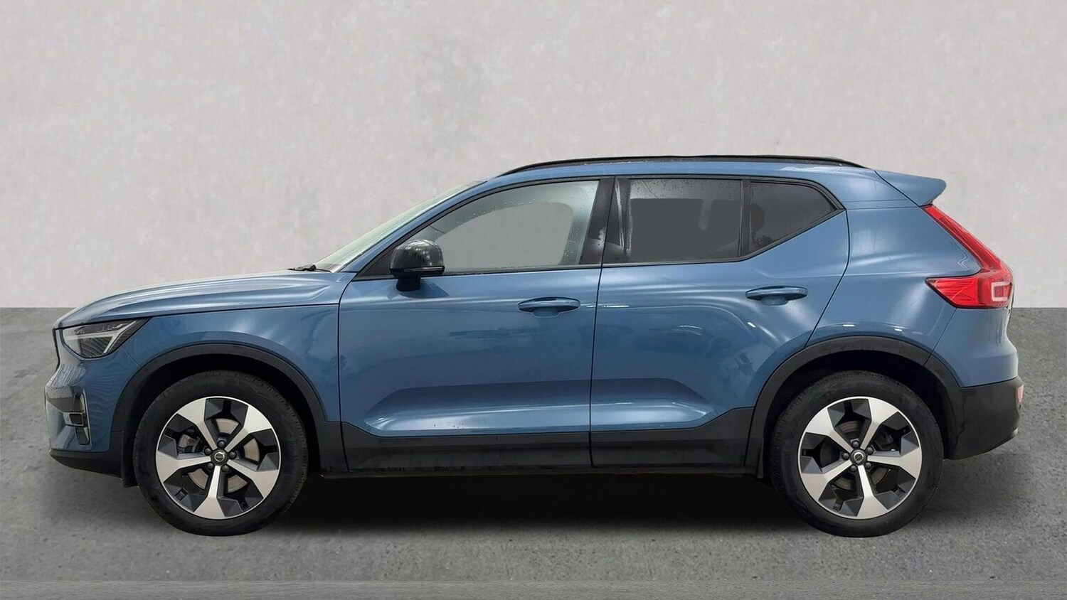 Used Volvo XC40 2024 for sale - 76016931: Photo 6
