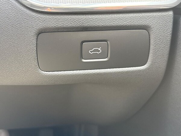 Used Volvo XC60 2023 for sale - 76249734: Photo 22