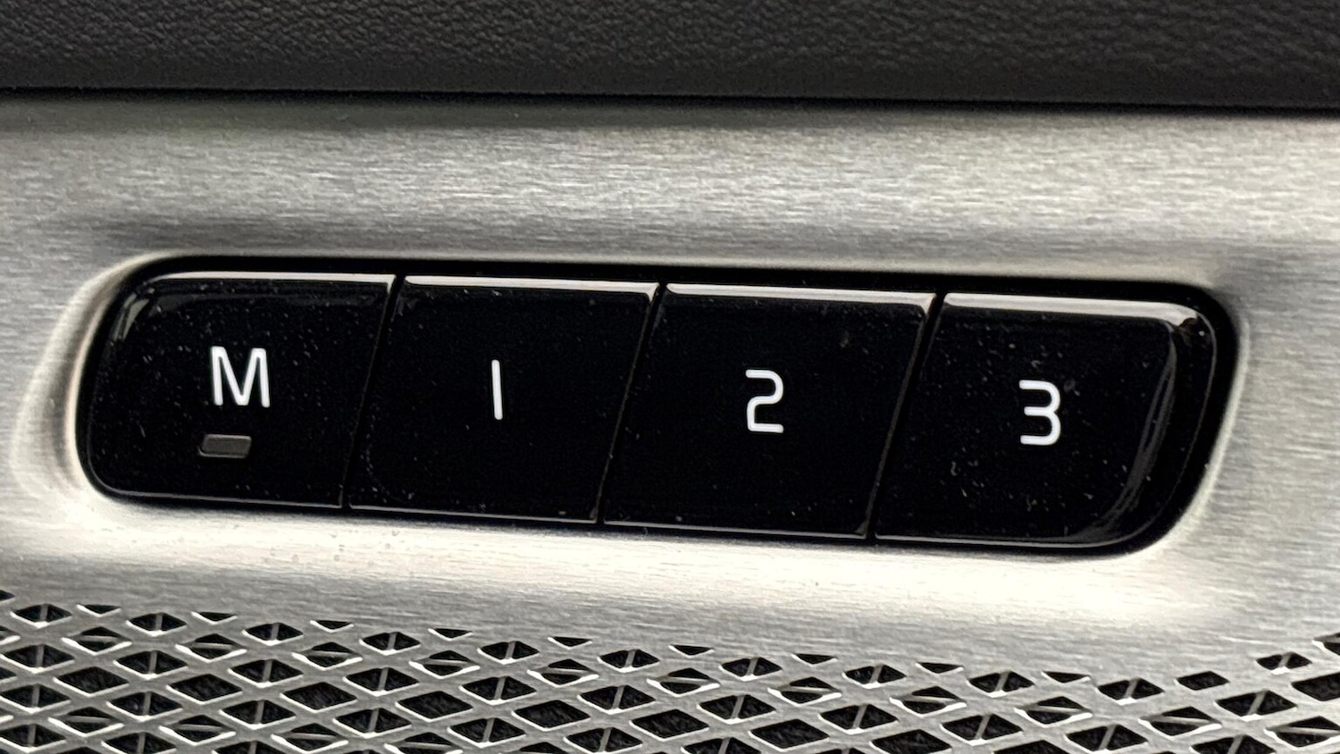 Used Volvo XC90 2025 for sale - 76464668: Photo 25