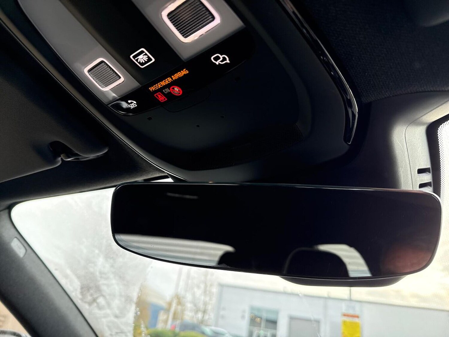 Used Volvo XC40 2025 for sale - 77487435: Photo 14