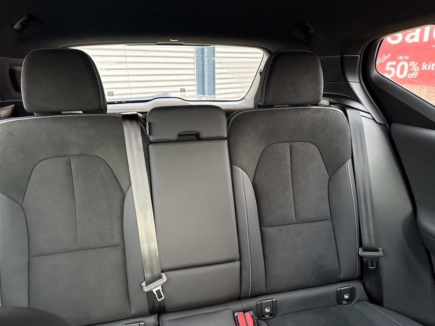 Used Volvo XC40 2025 for sale - 77487435: Photo 16