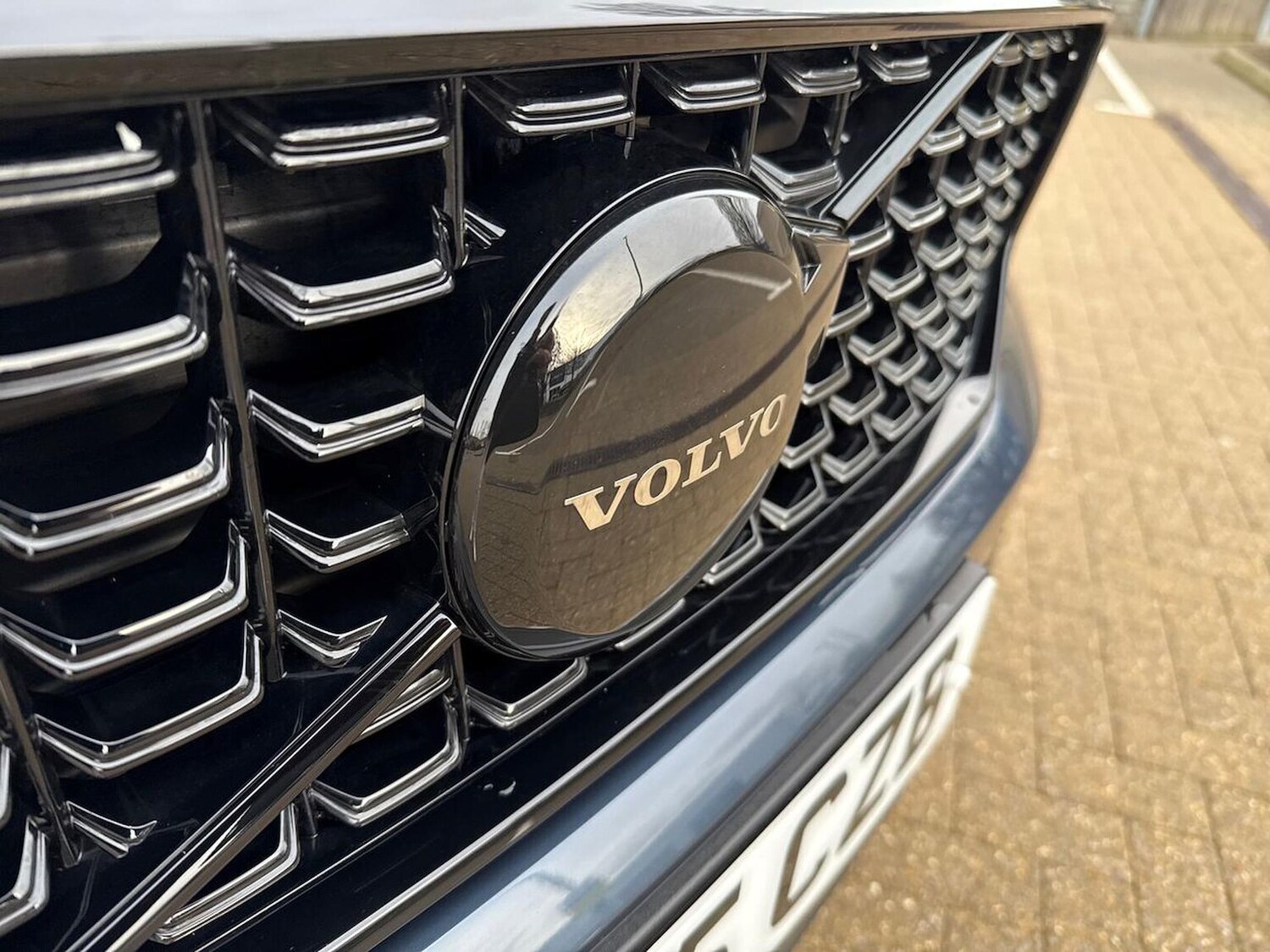 Used Volvo XC40 2025 for sale - 77487435: Photo 32