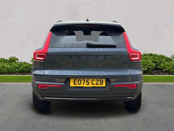 Used Volvo XC40 2025 for sale - 77487435: Photo