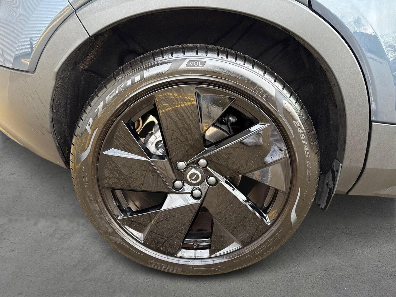 Used Volvo XC40 2025 for sale - 77487435: Photo 6