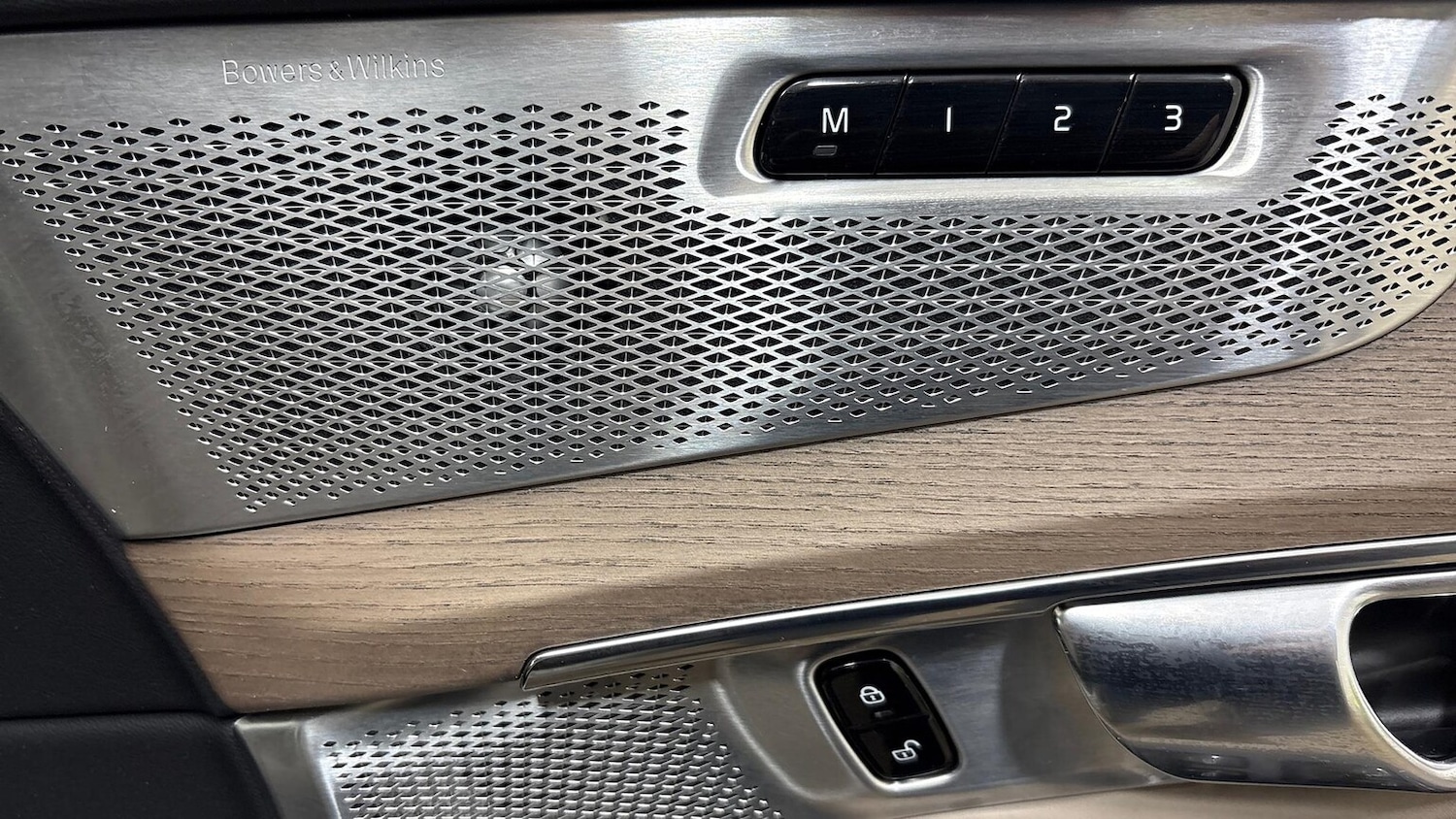 Used Volvo XC90 2025 for sale - 76464665: Photo 26