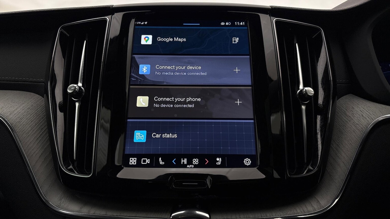 Used Volvo XC60 2025 for sale - 76464629: Photo 11