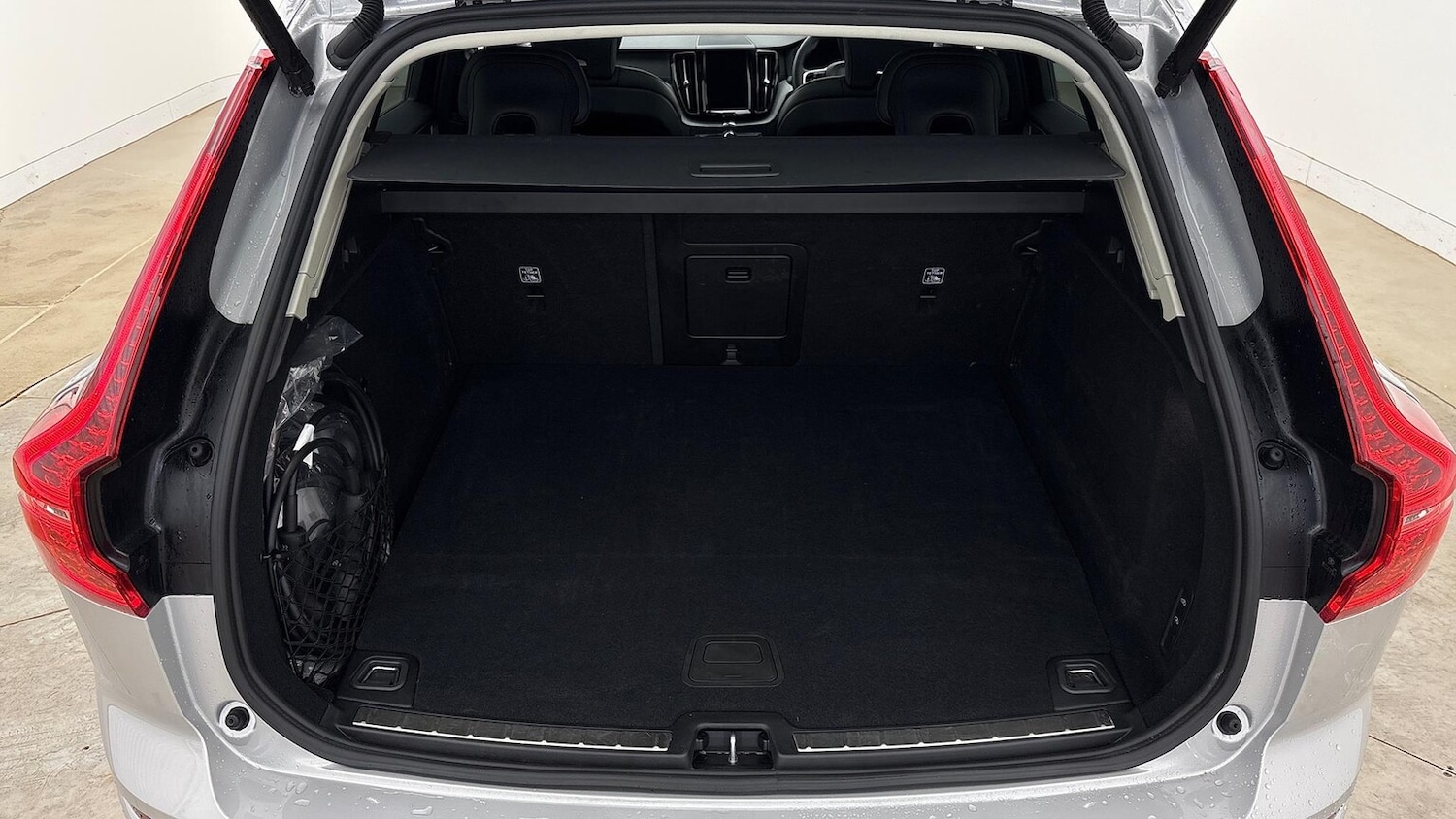 Used Volvo XC60 2025 for sale - 76464629: Photo 14