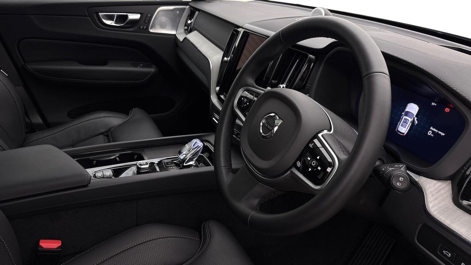 Used Volvo XC60 2025 for sale - 76464629: Photo 9