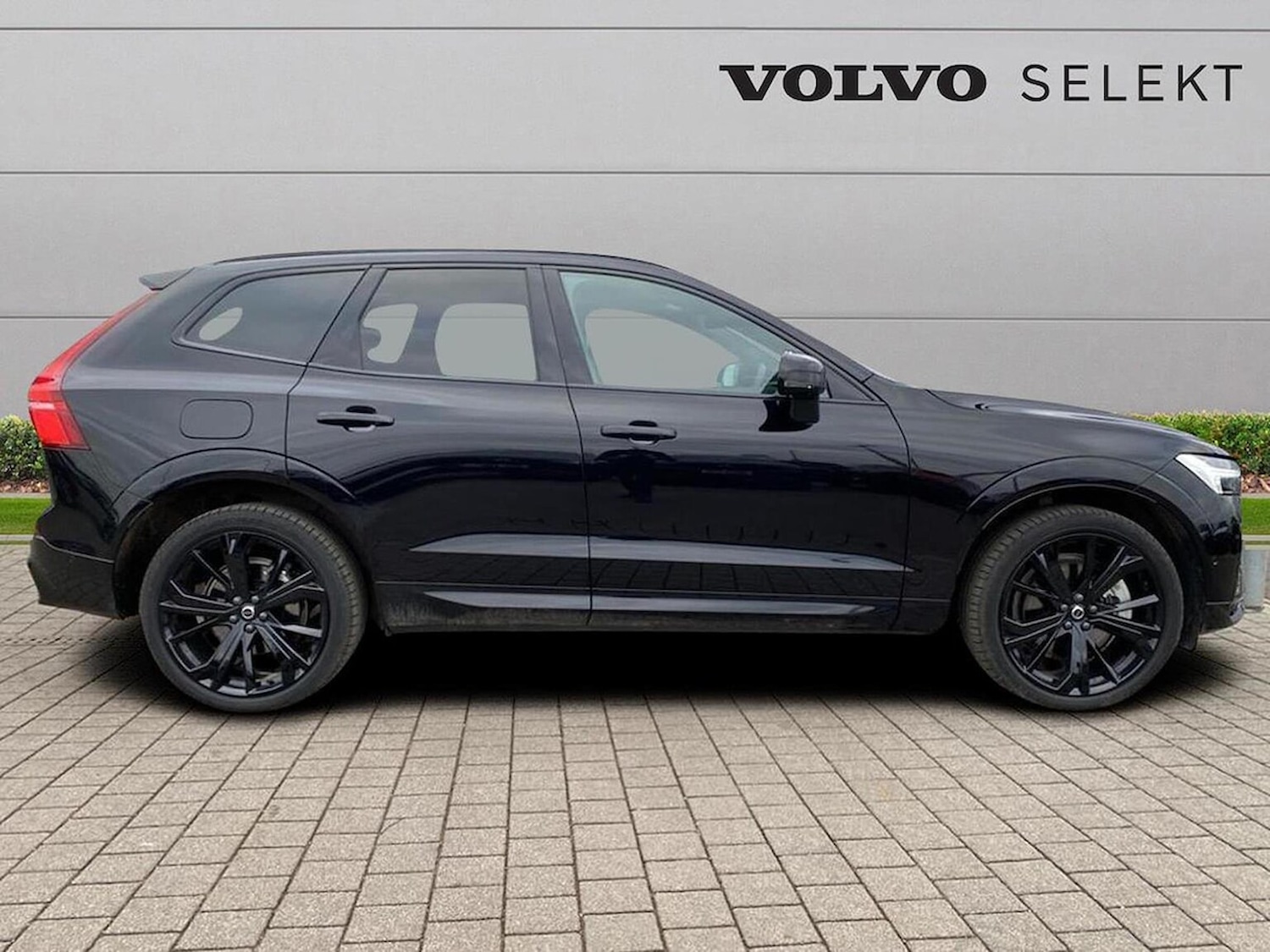 Used Volvo XC60 2024 for sale - 75982228: Photo 16