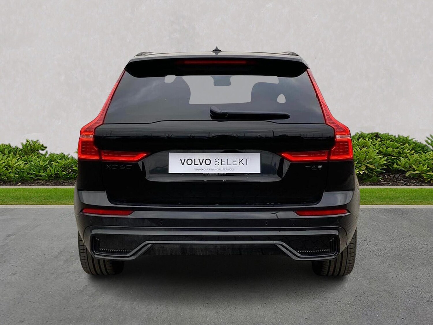 Used Volvo XC60 2024 for sale - 75982228: Photo 5