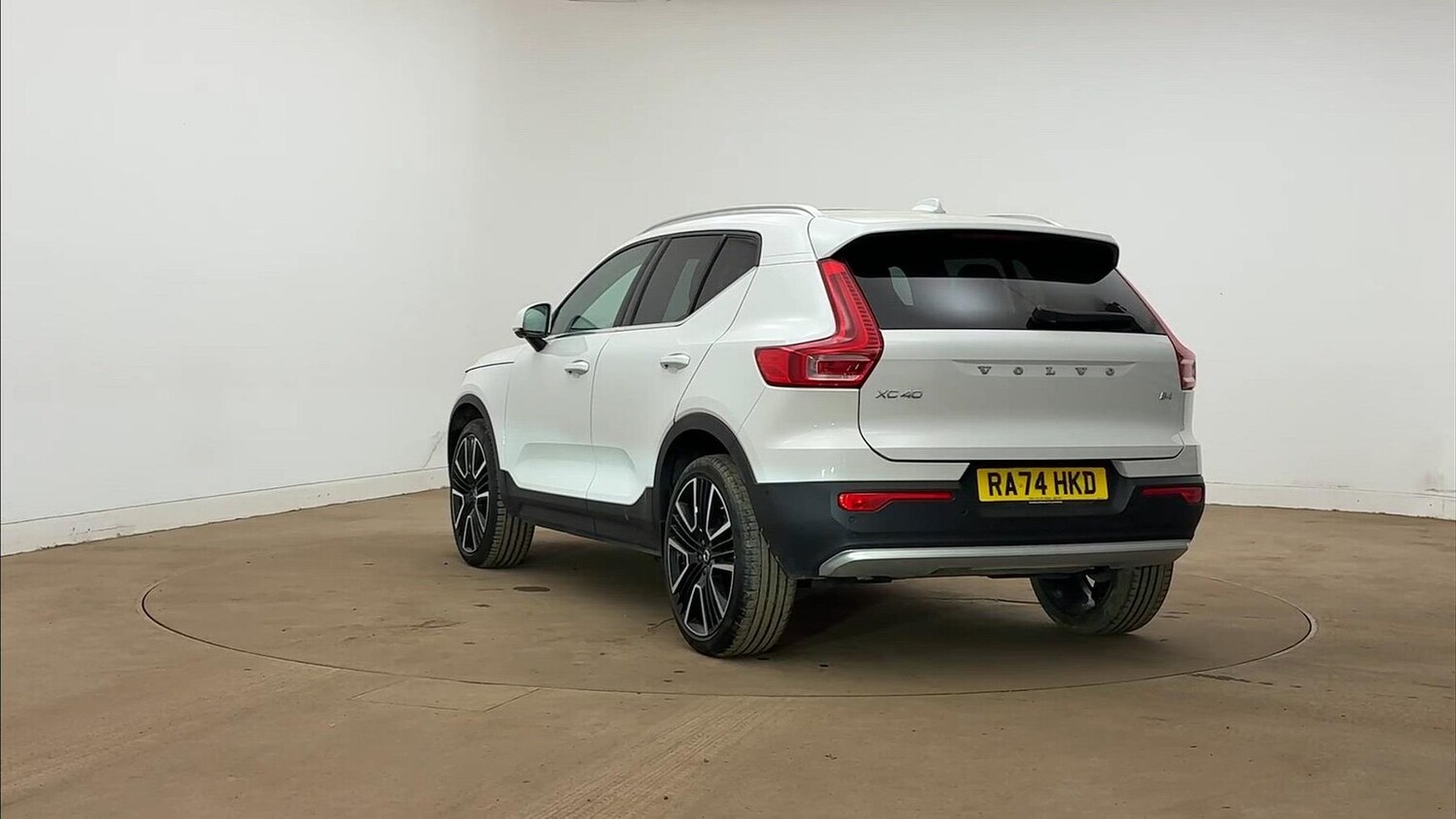 Used Volvo XC40 2025 for sale - 78194207: Photo 29