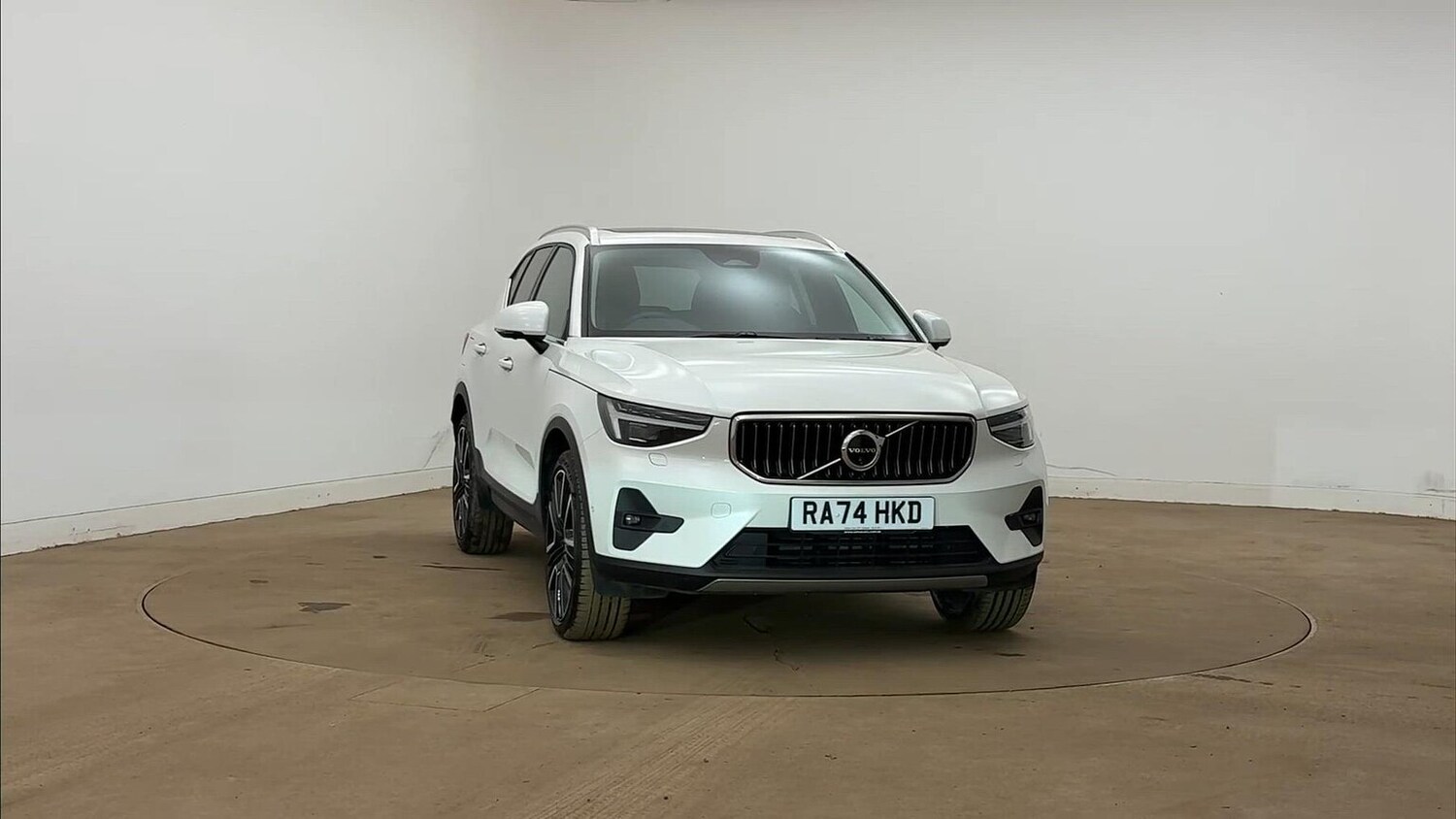 Used Volvo XC40 2025 for sale - 78194207: Photo 32
