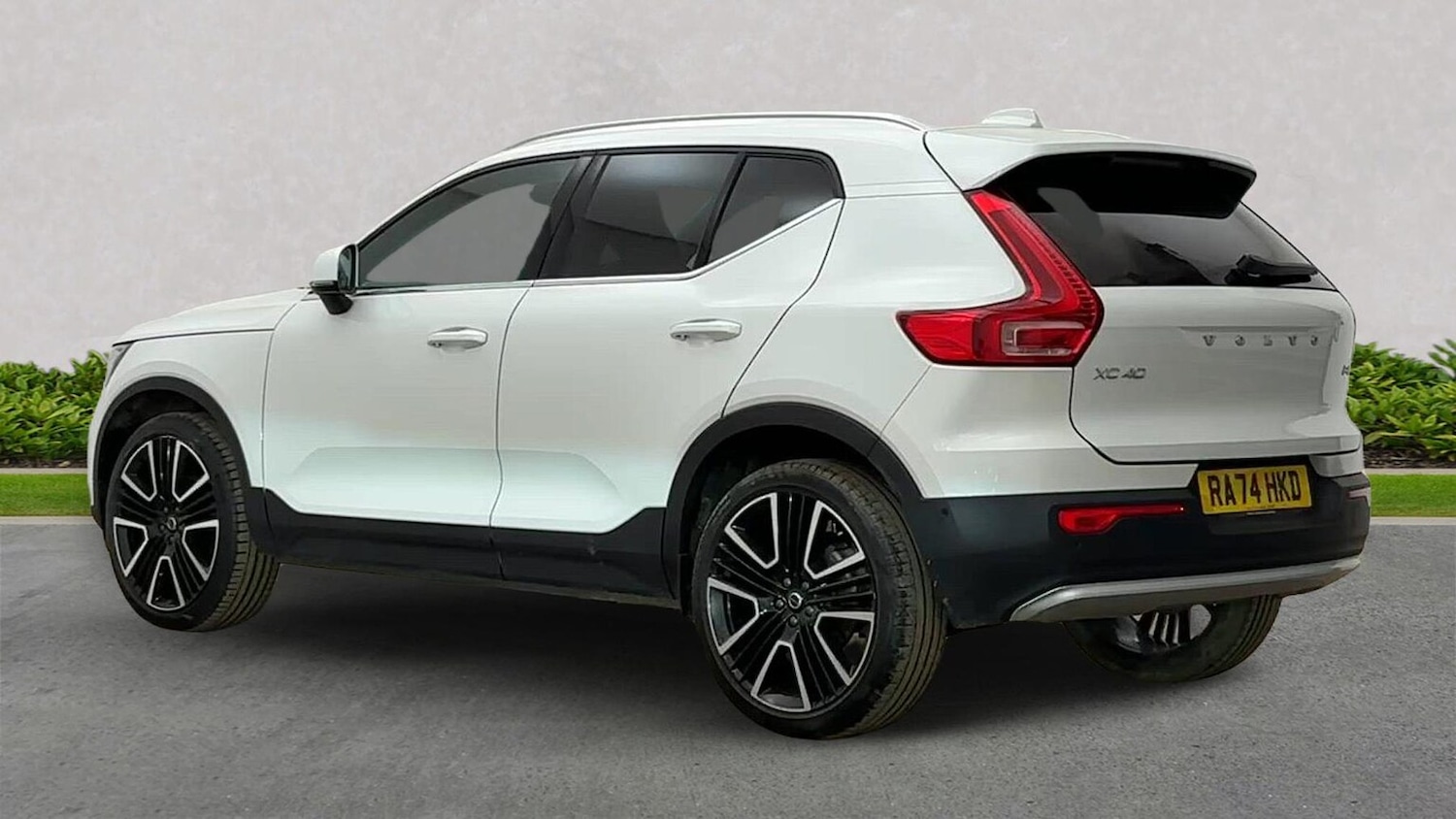 Used Volvo XC40 2025 for sale - 78194207: Photo 6