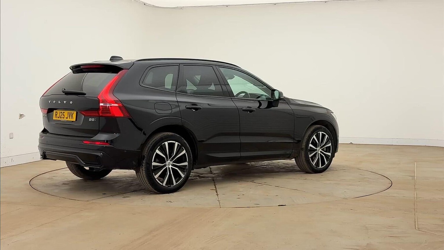 Used Volvo XC60 2025 for sale - 78194224: Photo 9