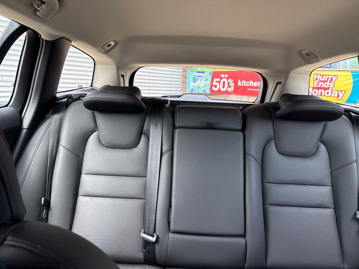 Used Volvo V60 2025 for sale - 76376822: Photo 16